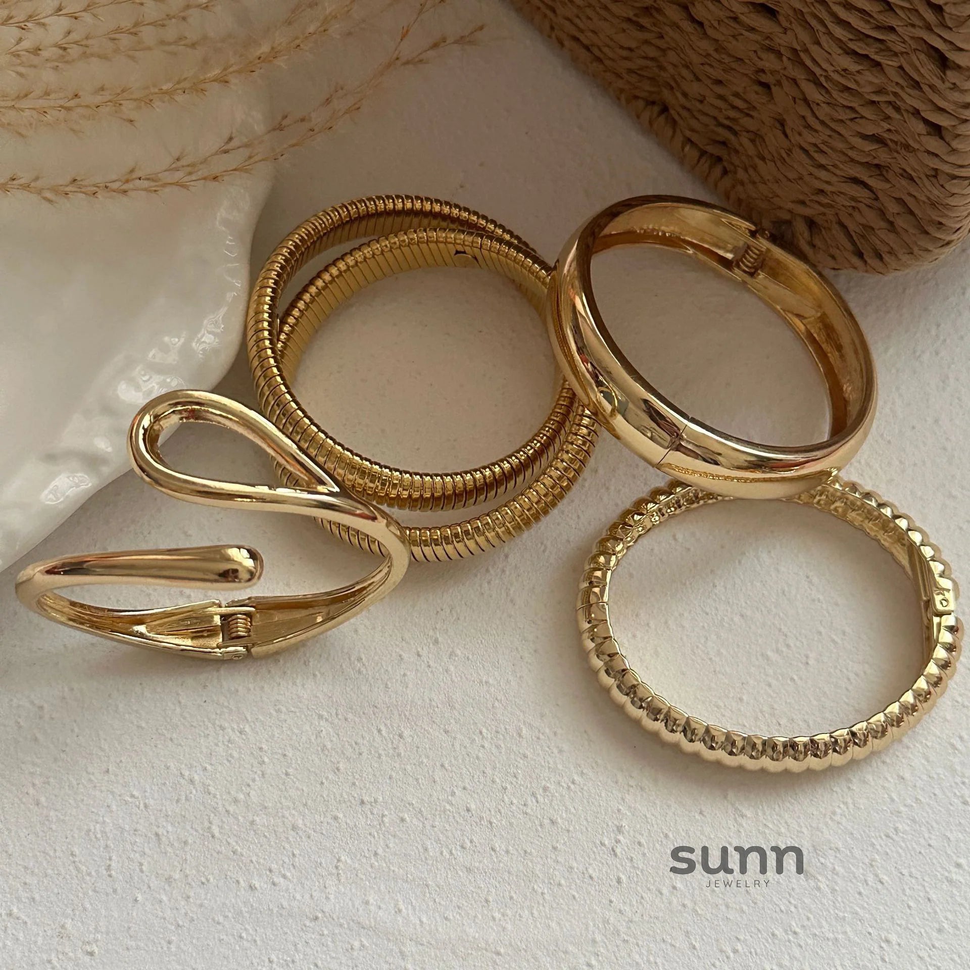 Shakira Sculptural Metal Cuff