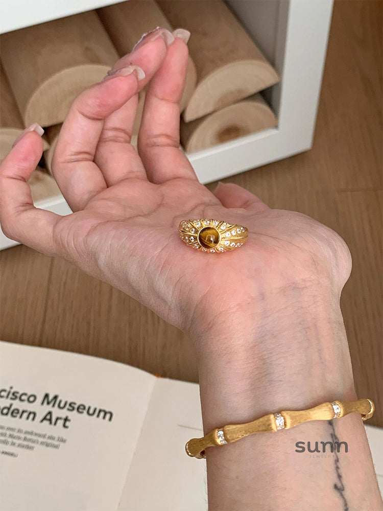 Shamiyah Vintage Tiger Eye Ring [U7TLFR28]