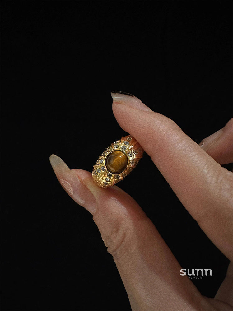 Shamiyah Vintage Tiger Eye Ring [9JJW348E]