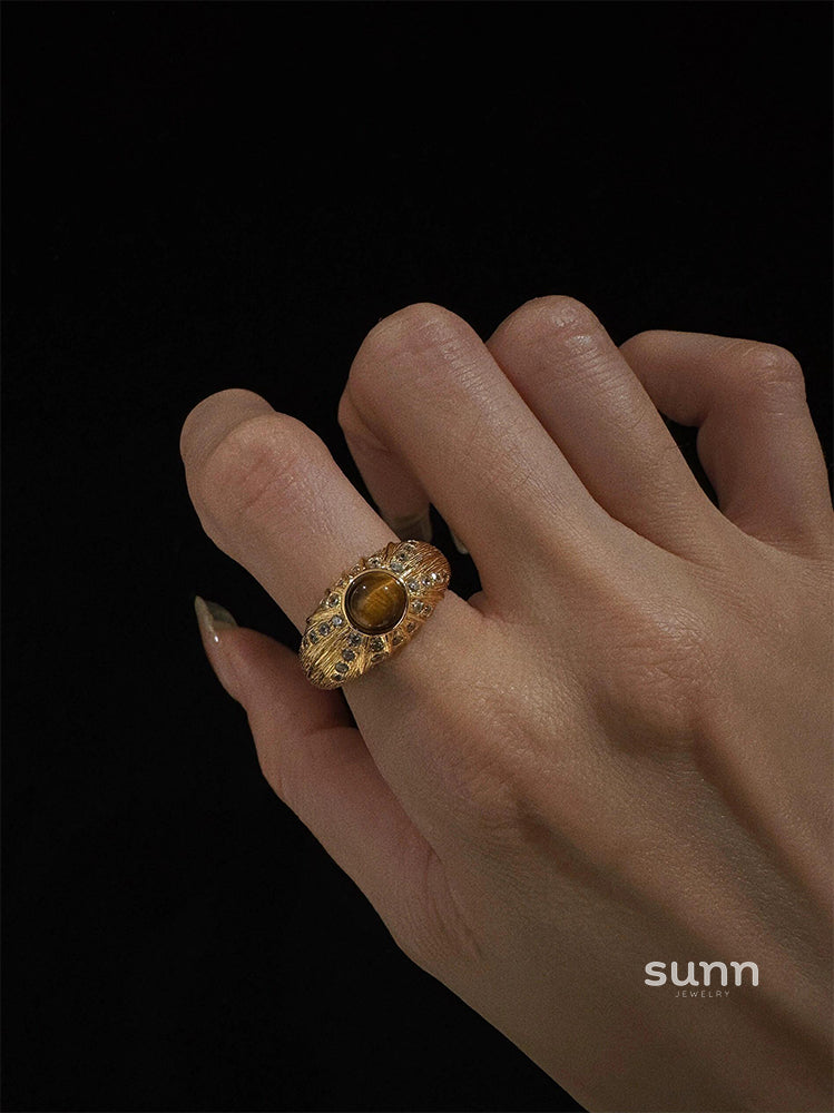 Shamiyah Vintage Tiger Eye Ring [3ZNDG00V]