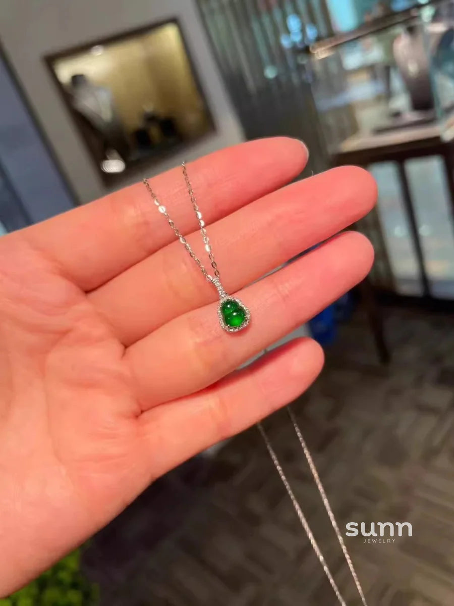 Shams Emerald Gourd Pendant Necklace