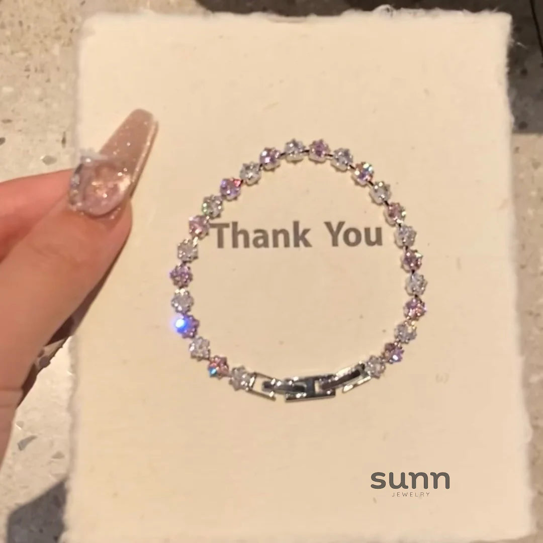 Shana Sparkling Star Bracelet
