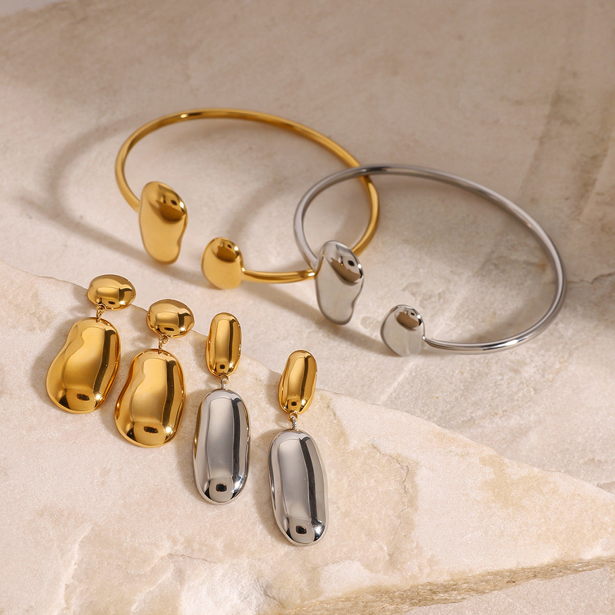 Shanaya Teardrop Jewelry Set [1P6J03KF]