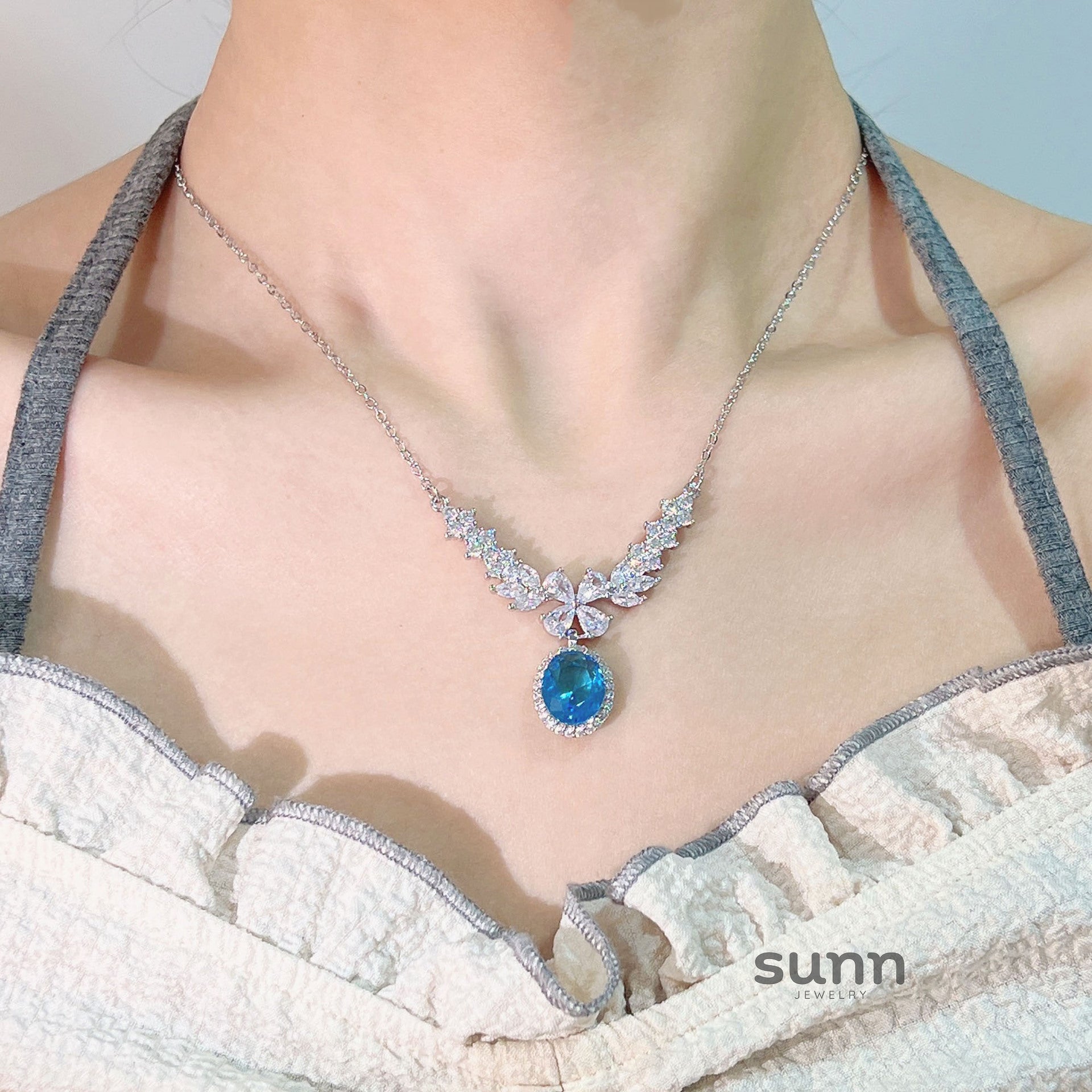 Sharlotte Aquamarine Angel Necklace [BV18400T]