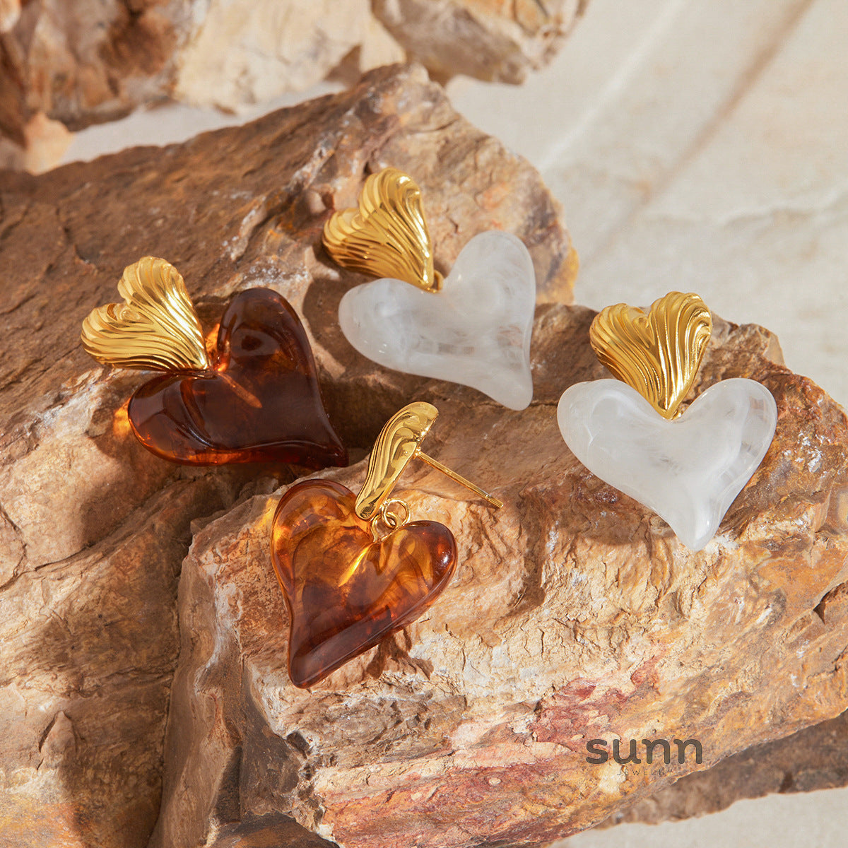 Shawna Sculptural Heart Earrings [1USEHYHV]