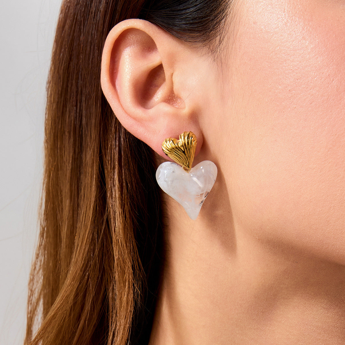 Shawna Sculptural Heart Earrings [4GELTA9L]
