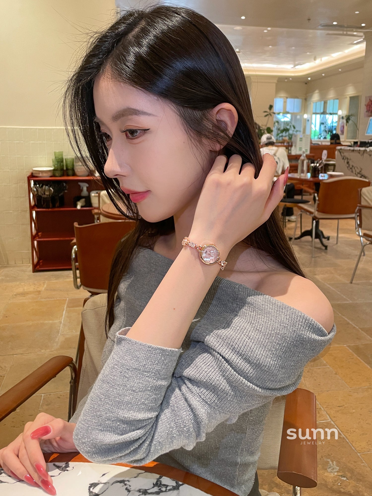 Shaylee Elegant Bracelet Watch [H22FI2C3]