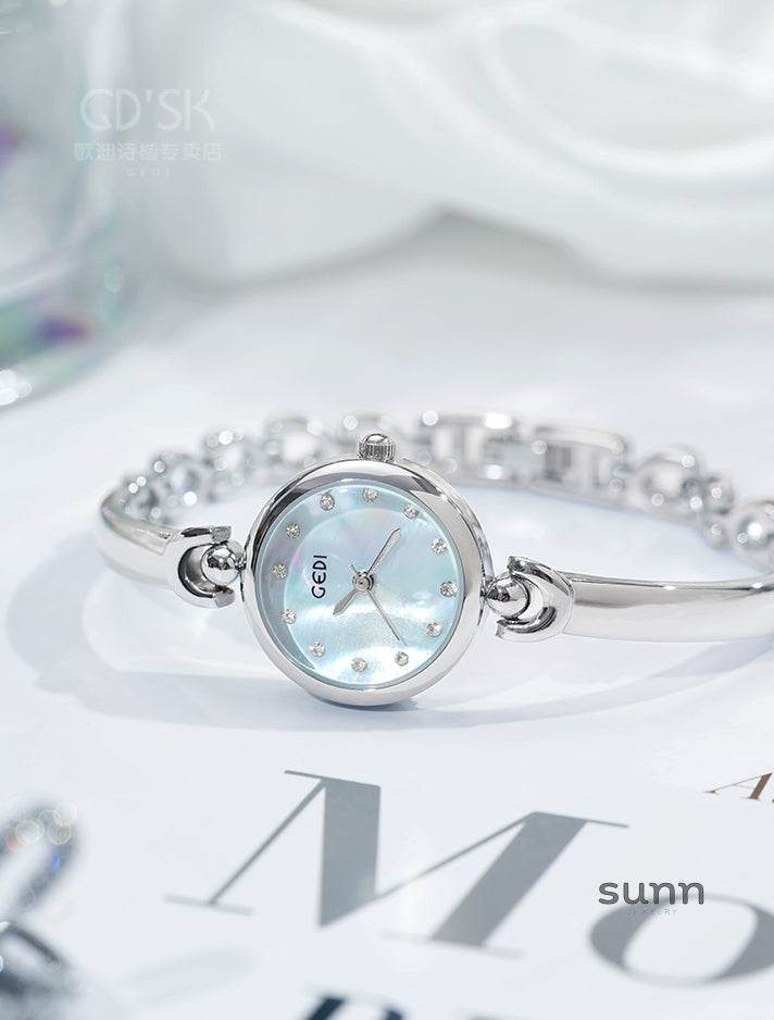 Shayne Dainty Link Watch [O5Q4RGT6]