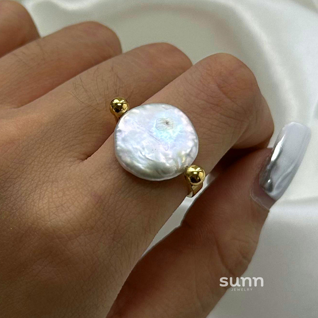 Shianne Pearl U-Shape Ring [62W36K6Y]