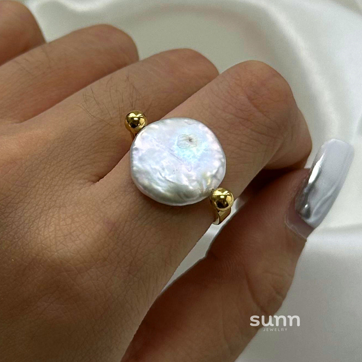 Shianne Pearl U-Shape Ring [UTB6GIZJ]