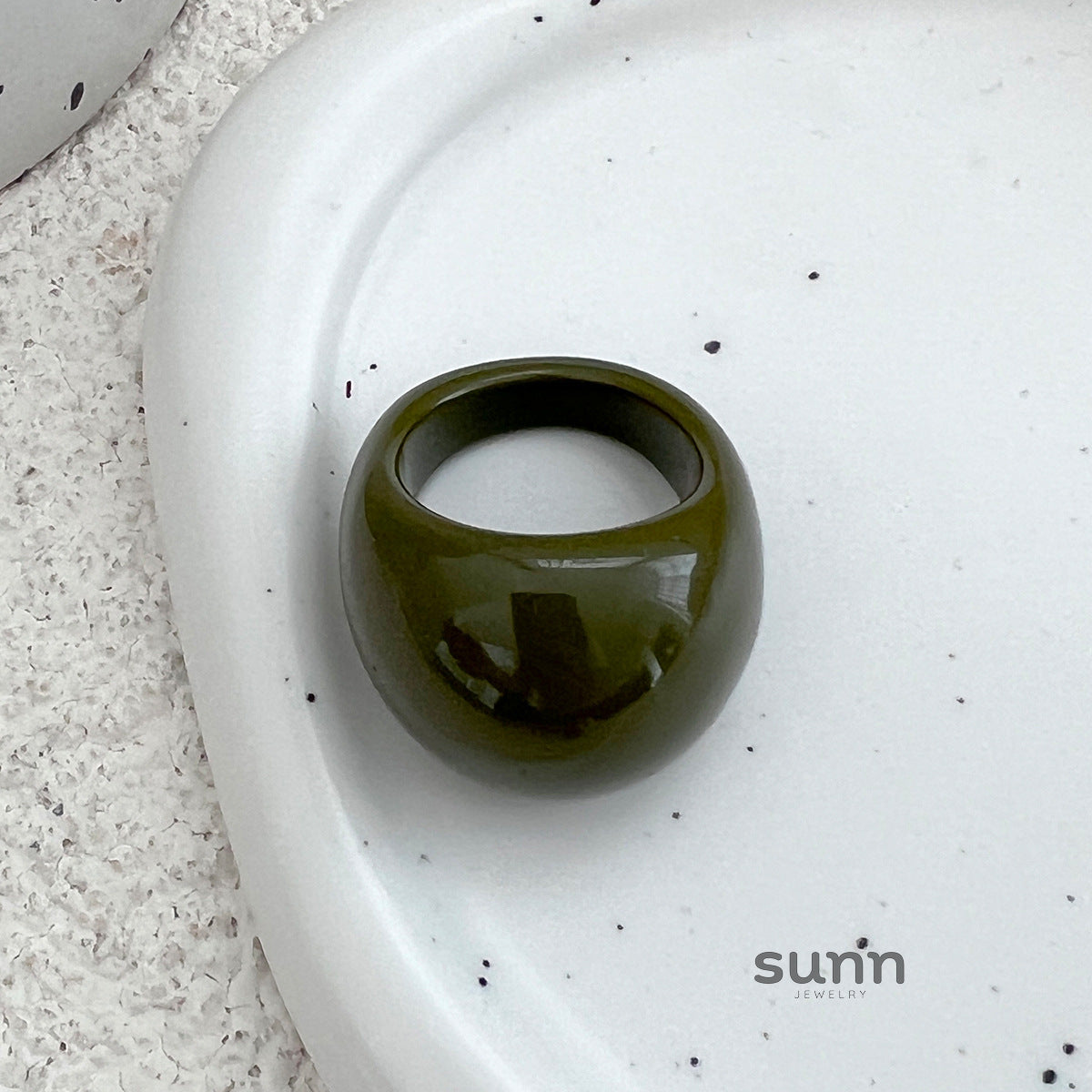 Shiloh Chunky Resin Ring [3B643L81]