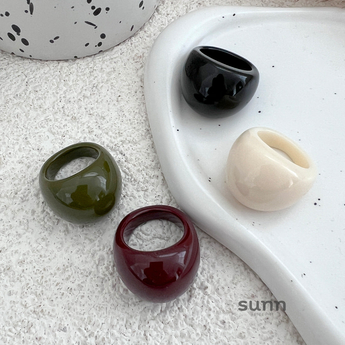 Shiloh Chunky Resin Ring [B5JP06J9]