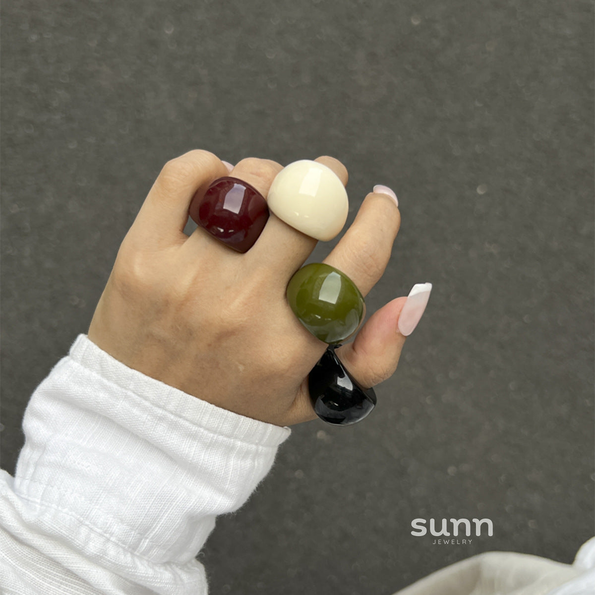 Shiloh Chunky Resin Ring [CQ80UU8J]