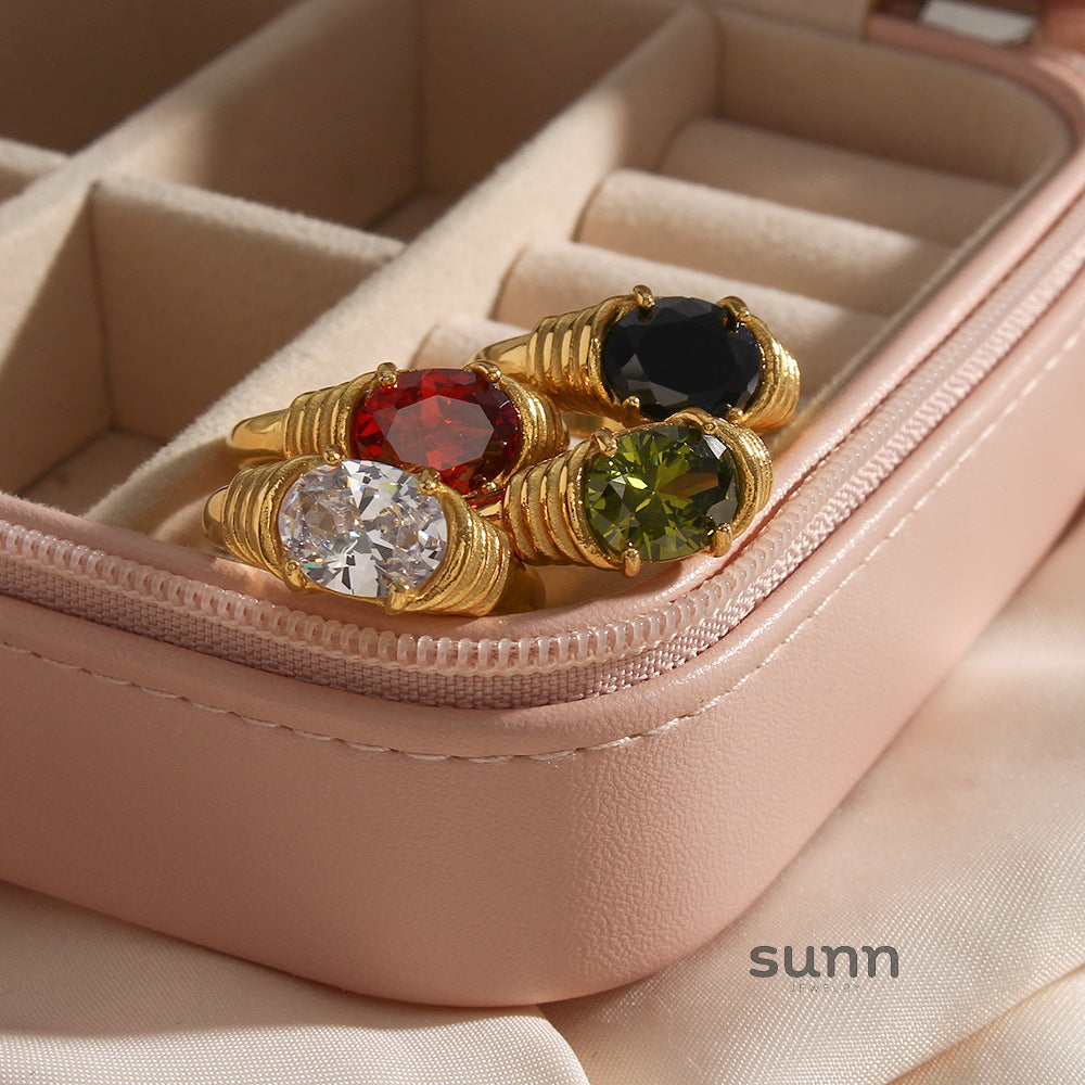 Shoshana Oval Zircon Ring [DITMW825]