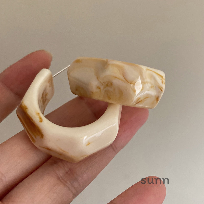 Shoshana Sculptural Drop Earrings [PUTSHYN2]