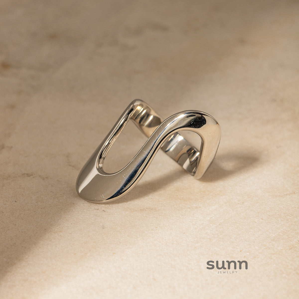 Shreya Irregular Open Ring [DF4DS491]