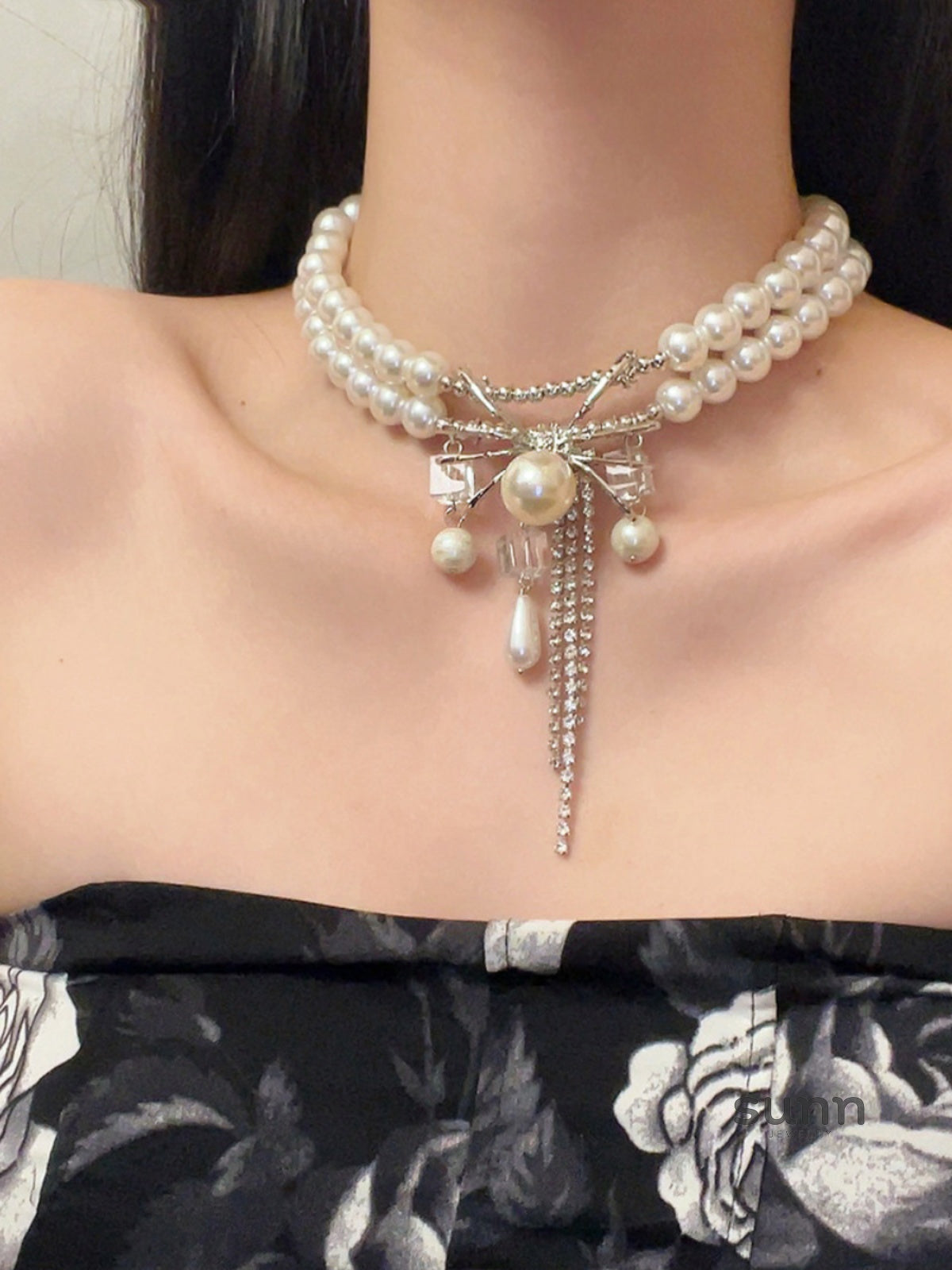 Shreya Spider Pearl Choker [TRJ0QFX6]