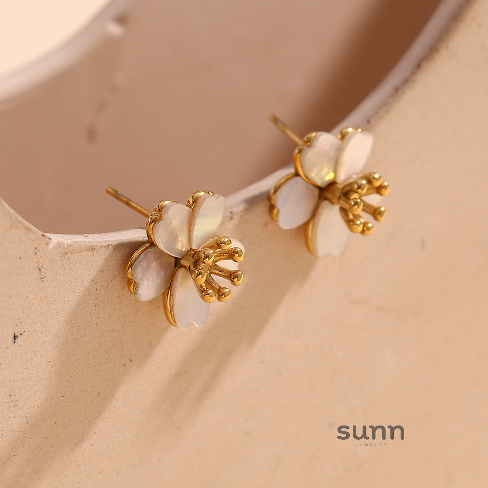 Shyann Blossom Stud Earrings [6KVRT4DE]