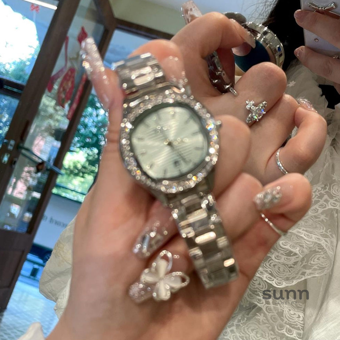 Sia Pave Nautilus Watch [TT5FY2OD]