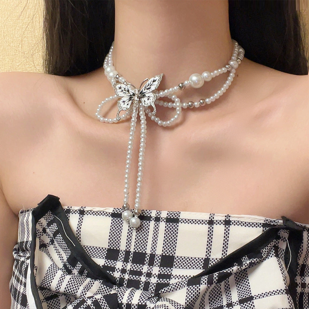 Sienna Butterfly Pearl Choker [71TJWKWI]