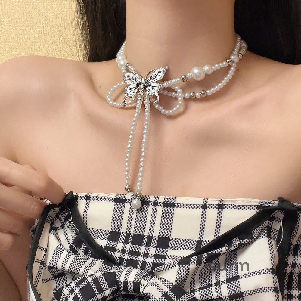Sienna Butterfly Pearl Choker [71TJWKWI]