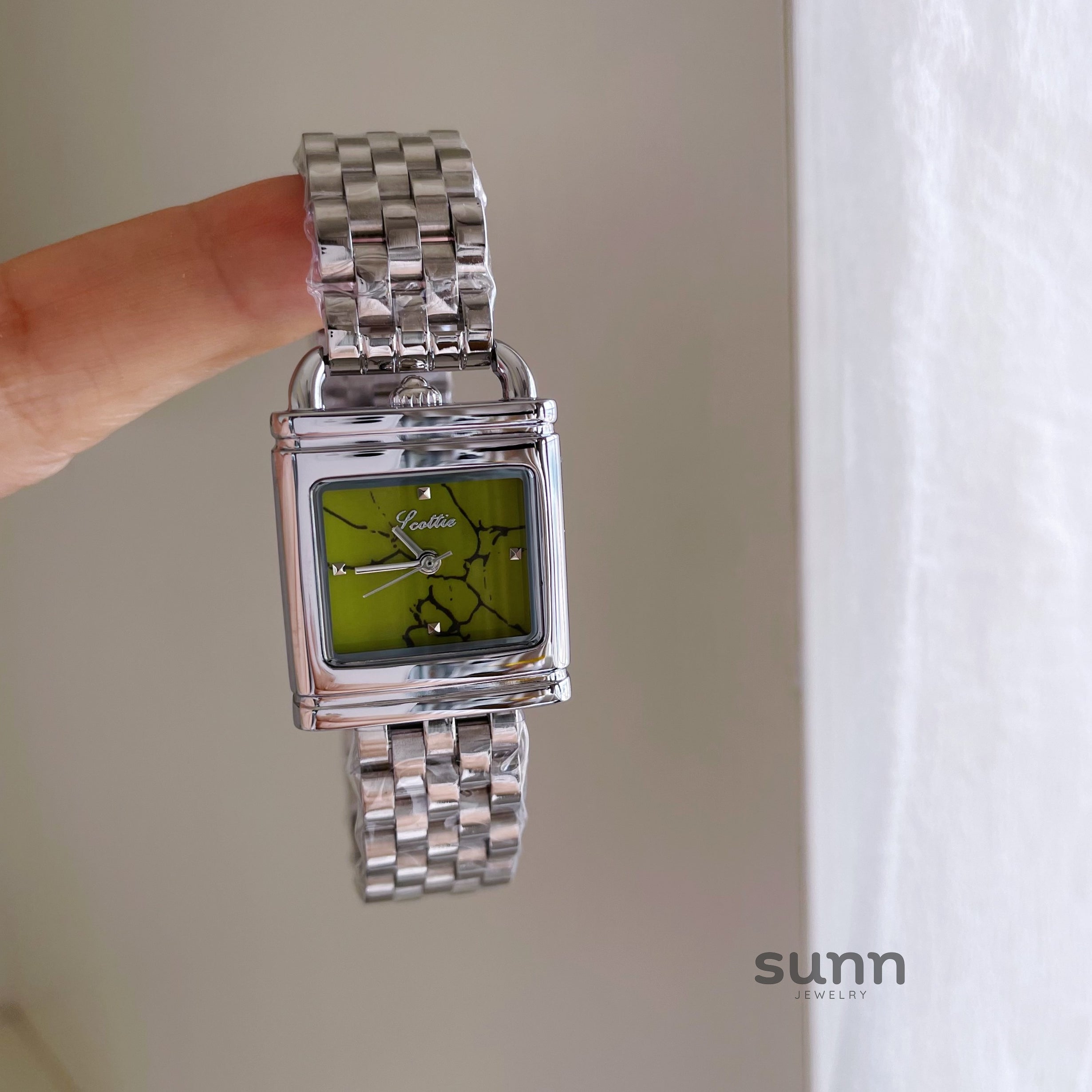 Sienna Emerald Square Watch [I6CYFOCU]