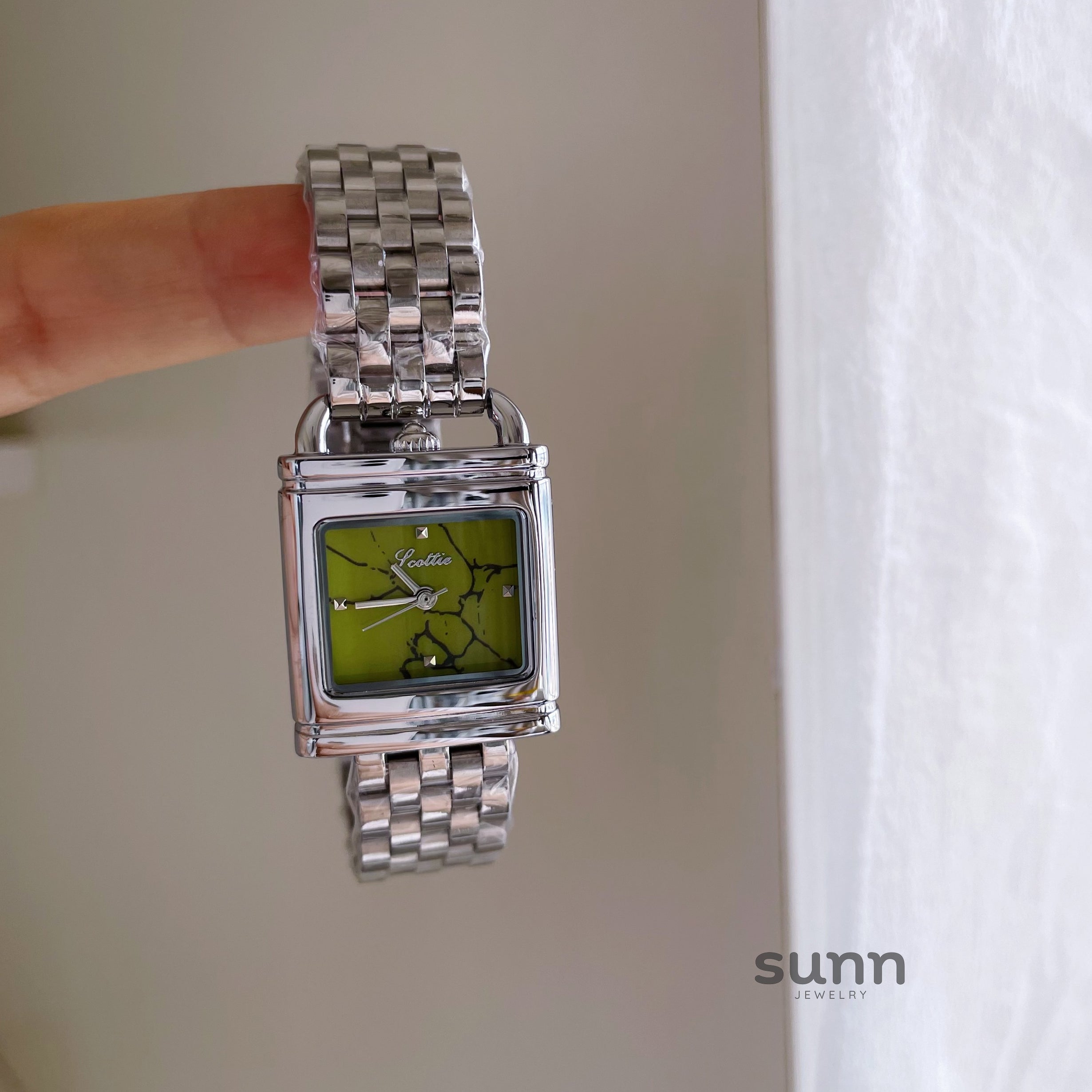 Sienna Emerald Square Watch [EVSMHQOU]