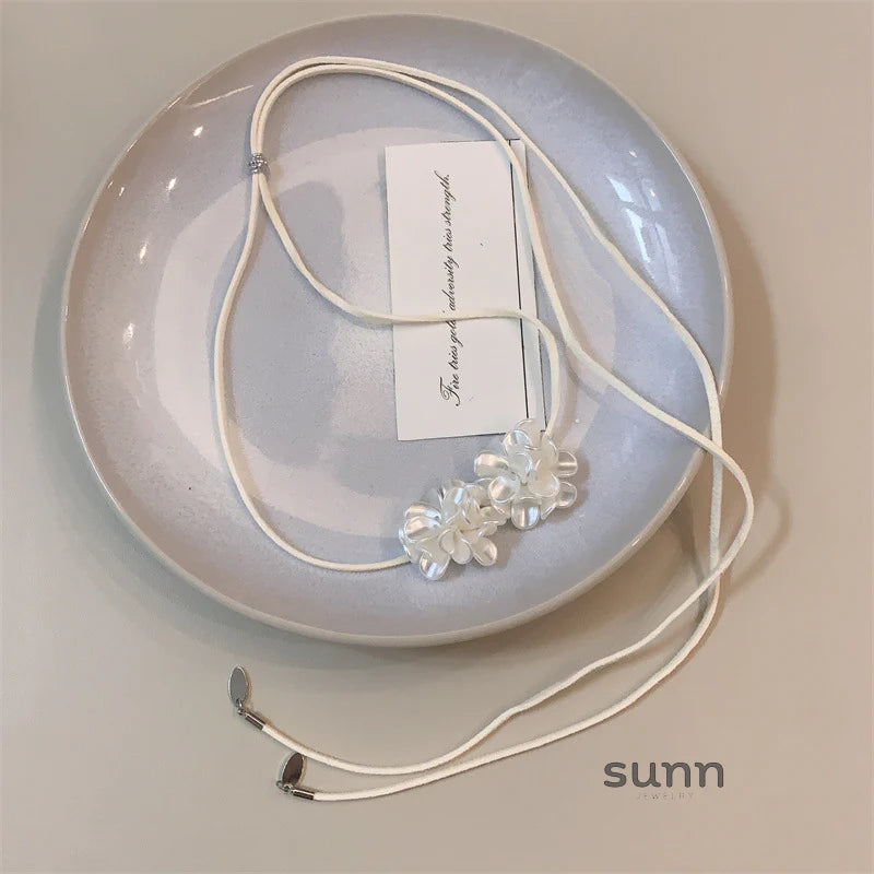 Silver Floral Ribbon Choker