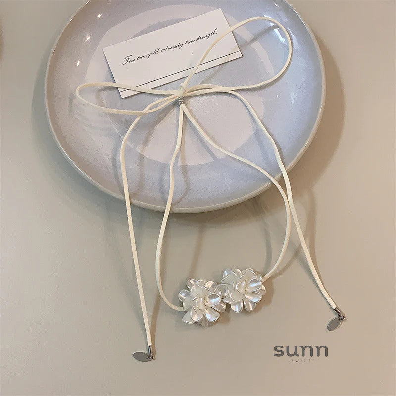 Silver Floral Ribbon Choker