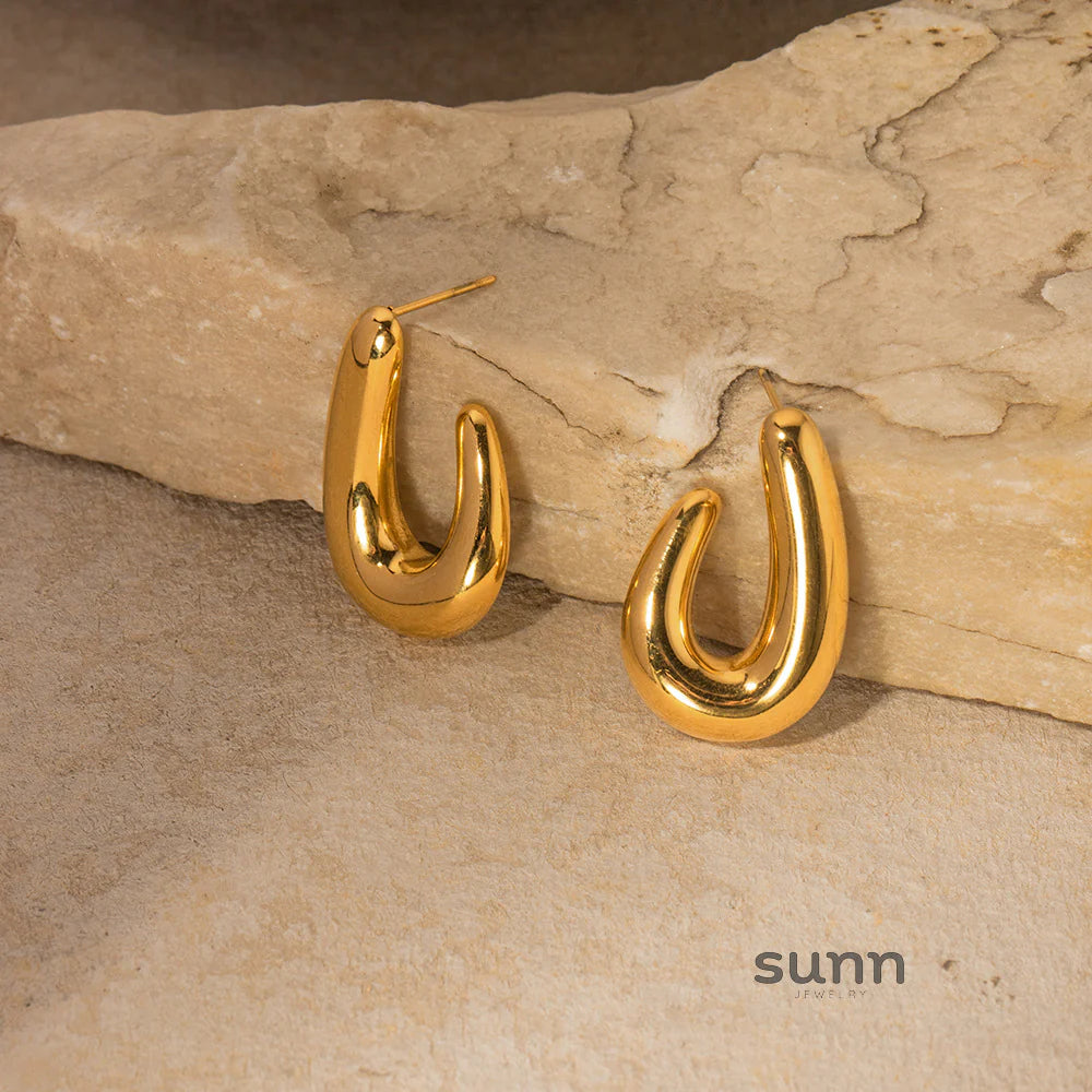 Silvia Spiral Hoop Earrings