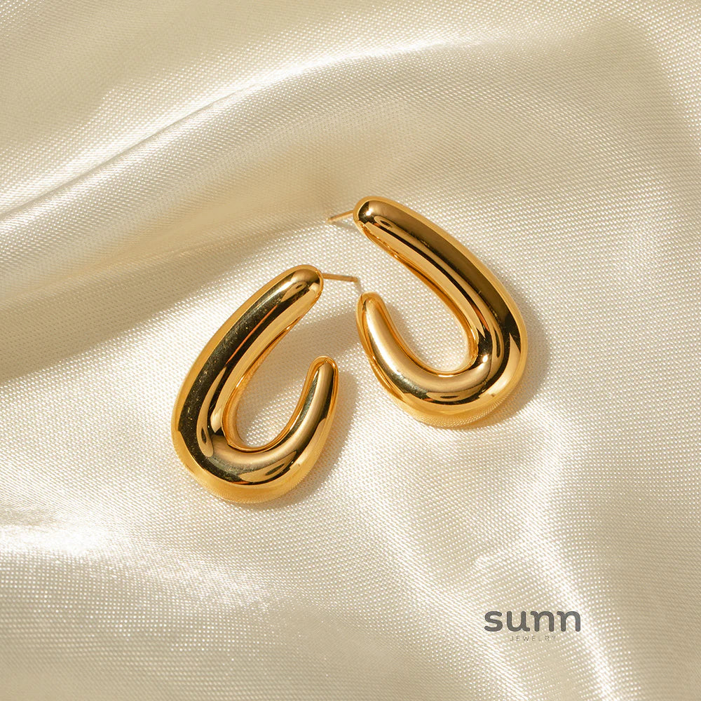 Silvia Spiral Hoop Earrings