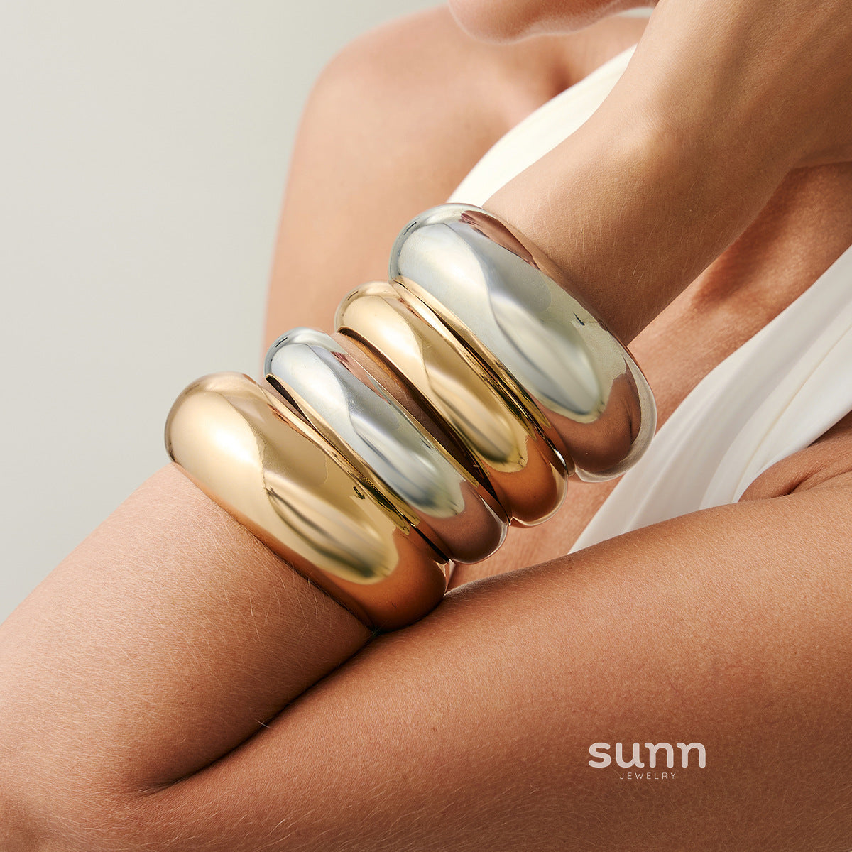 Simran Irregular Bangle Set [FF6H9LLQ]