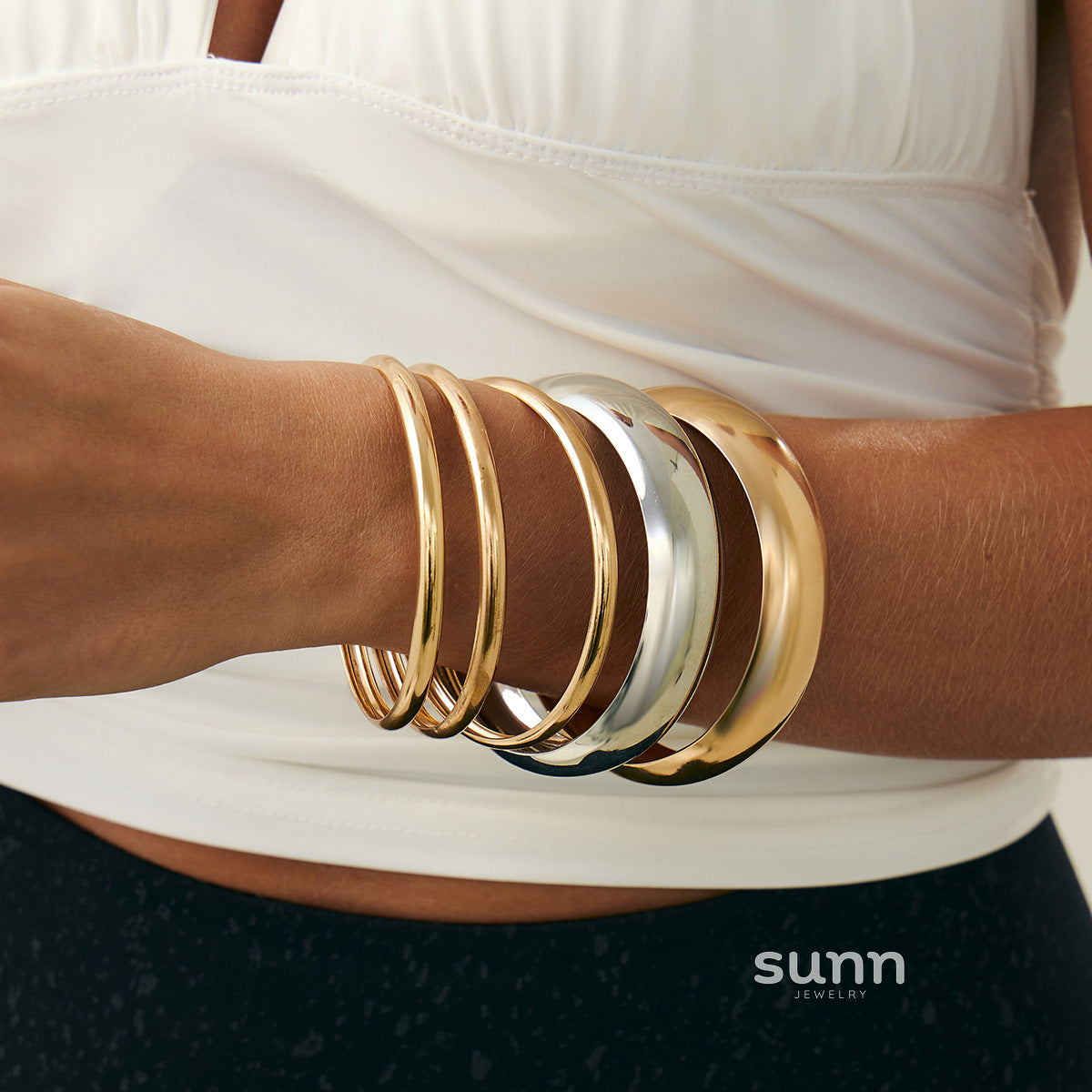 Simran Irregular Bangle Set [8VR0GDKS]
