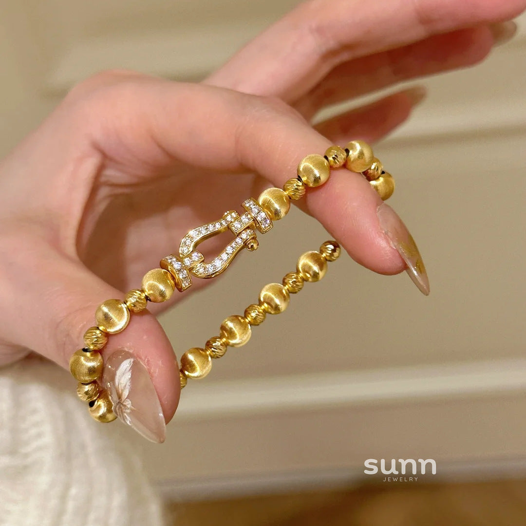 Skai Diamond Horseshoe Bracelet [O9IJRXNM]