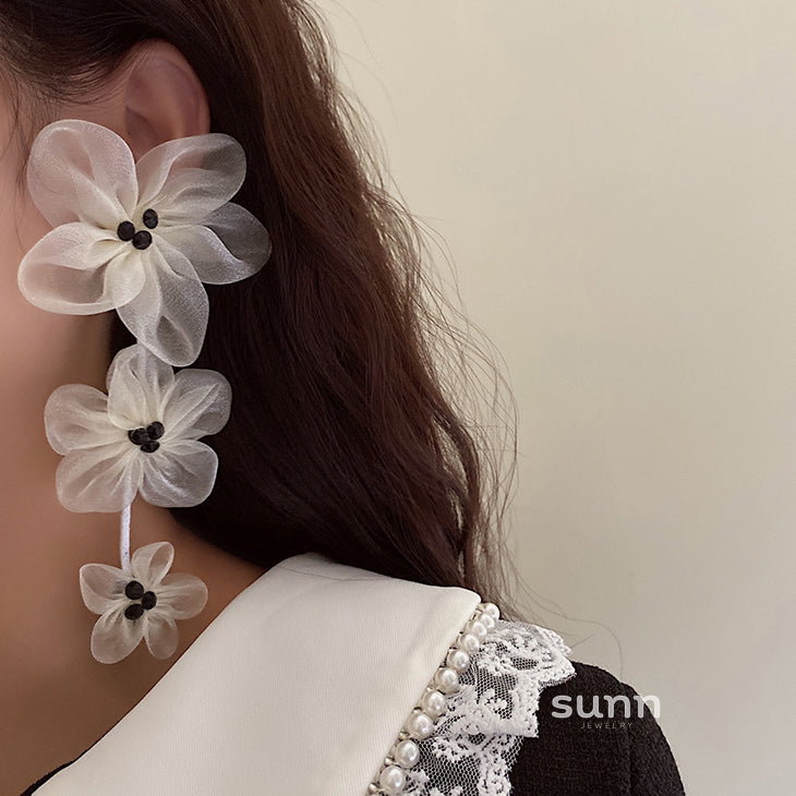 Skye Monet Bloom Statement Earrings [DMLXPWP0]