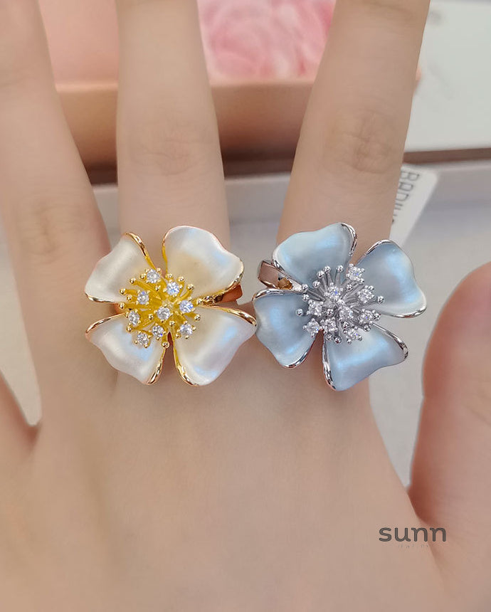 Skylan Enamel Flower Open Ring [LADU9LNE]