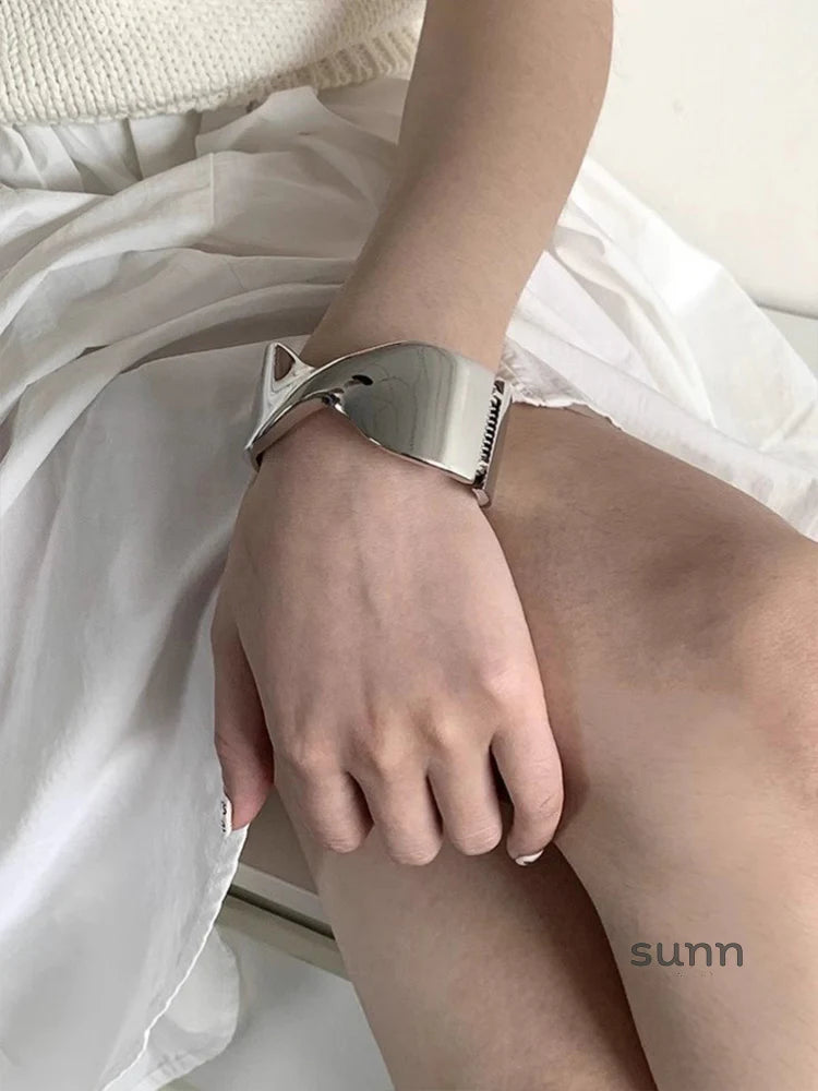Skylyn Mobius Arm Cuff