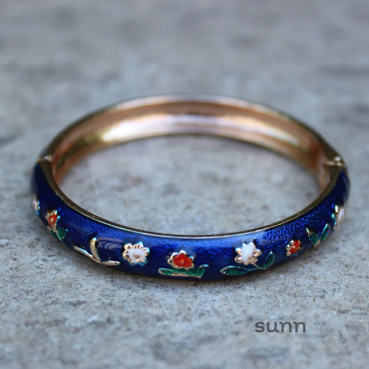 Sloan Whimsical Floral Bracelet