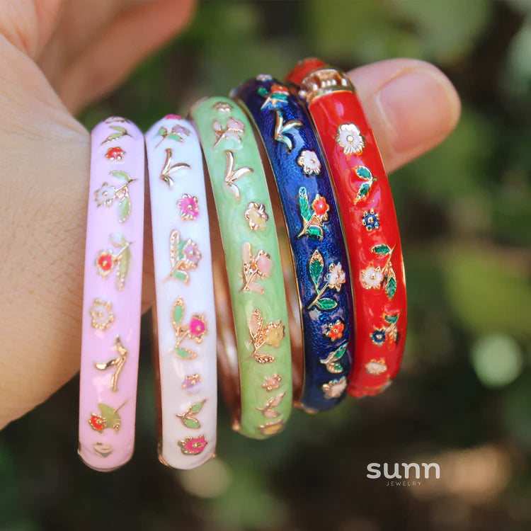 Sloan Whimsical Floral Bracelet