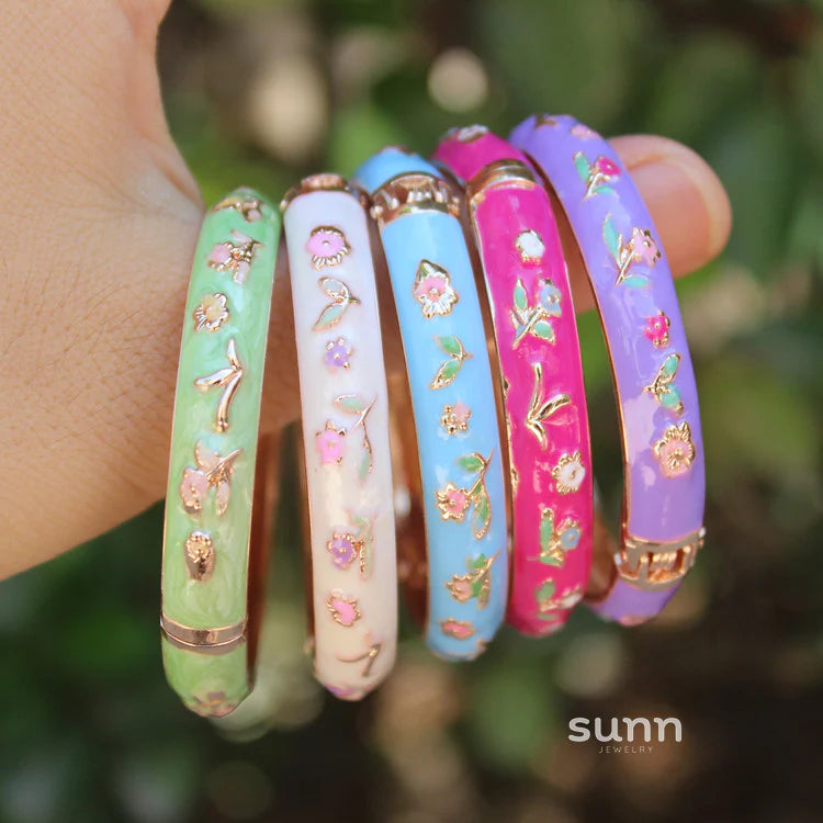 Sloan Whimsical Floral Bracelet