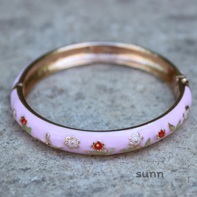 Sloan Whimsical Floral Bracelet