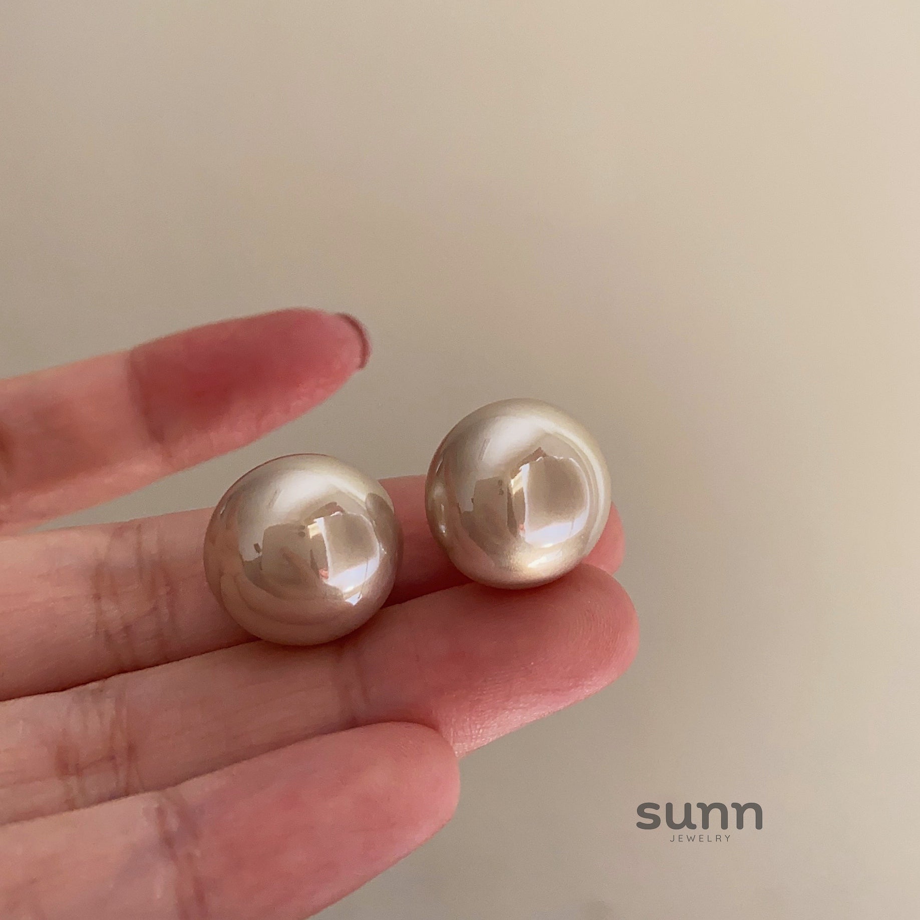 Solei Elegant Pearl Earrings [NZJ59IB2]