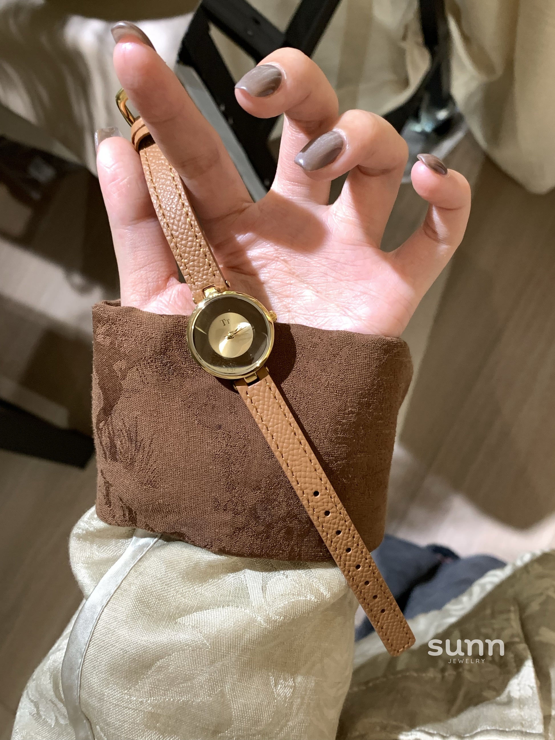 Soleil Refined Mesh Watch [UHZ92H2W]
