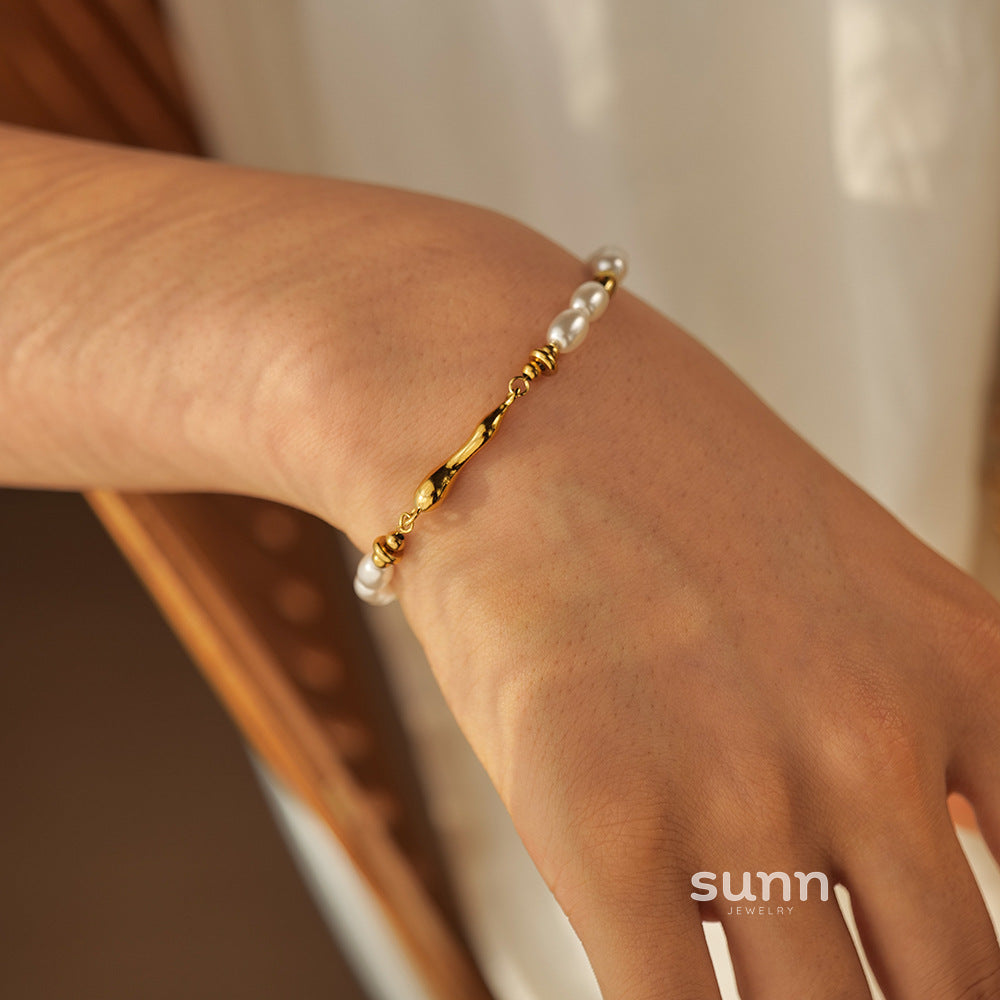 Soliana Pearl Drop Bracelet [3GOZTT37]
