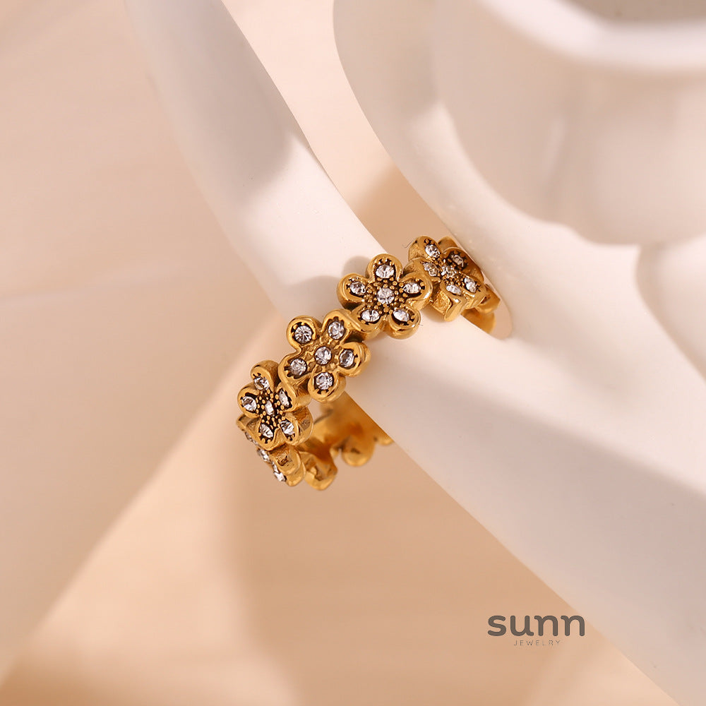 Sonja Diamond Daisy Ring [ZSVAMVOD]