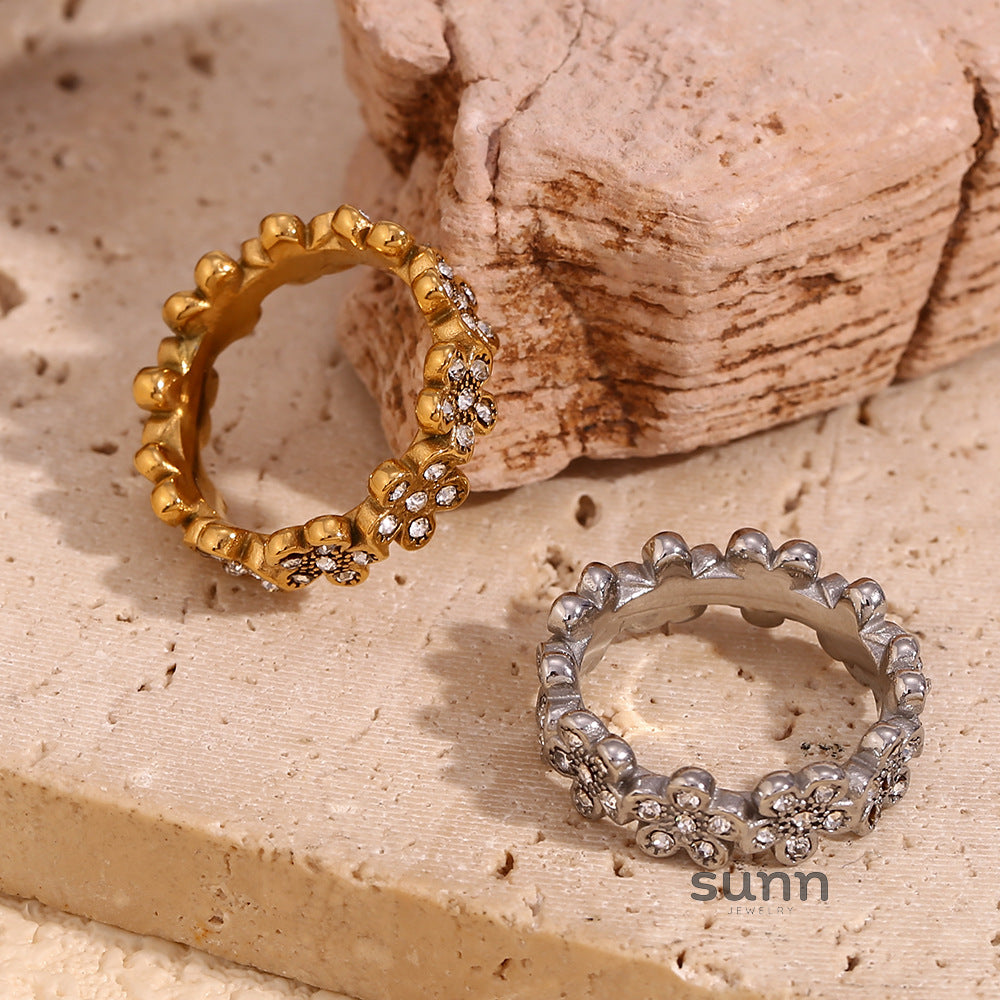 Sonja Diamond Daisy Ring [ZWBRP5ZE]