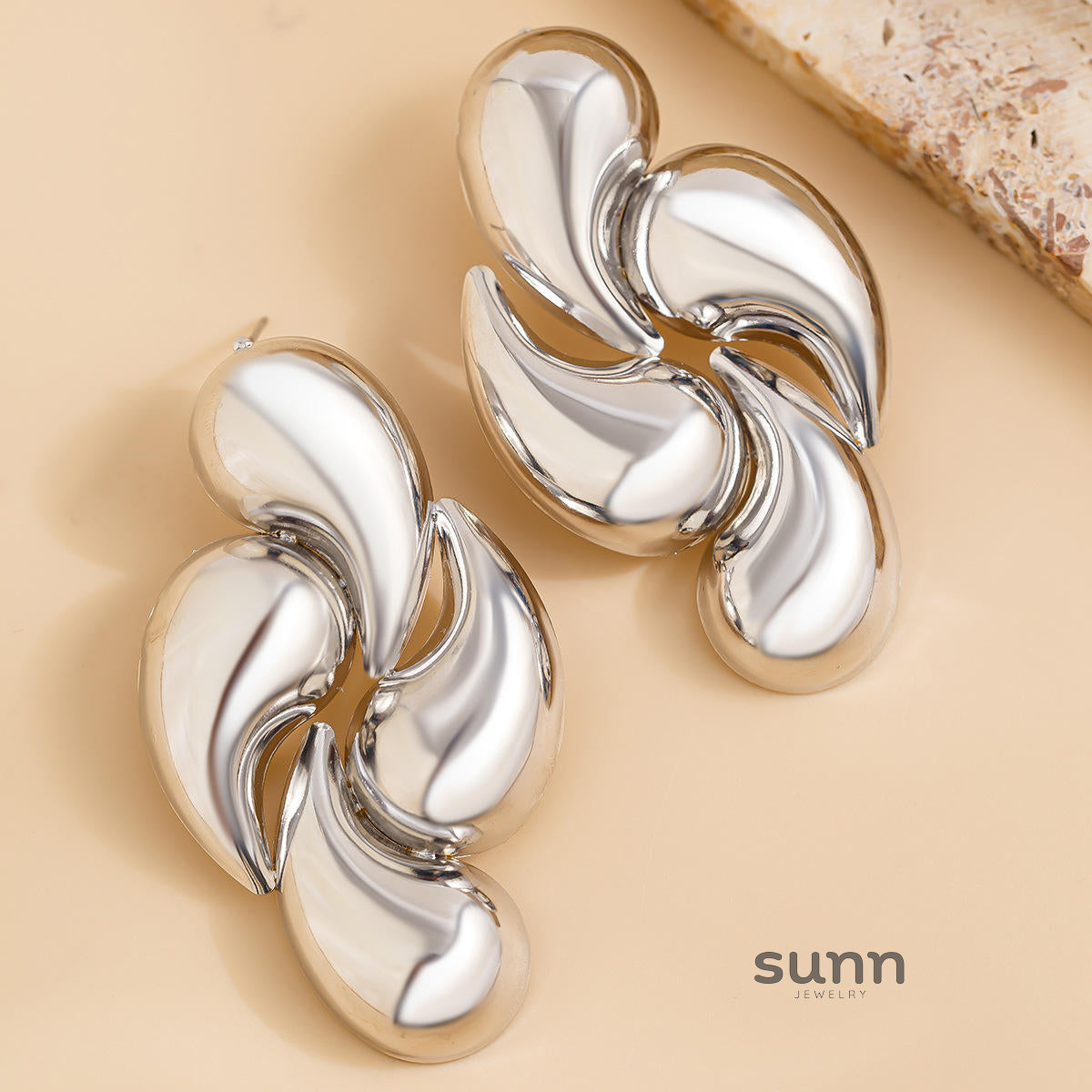 Sonora Glossy Drop Earrings [TV5QL8HU]