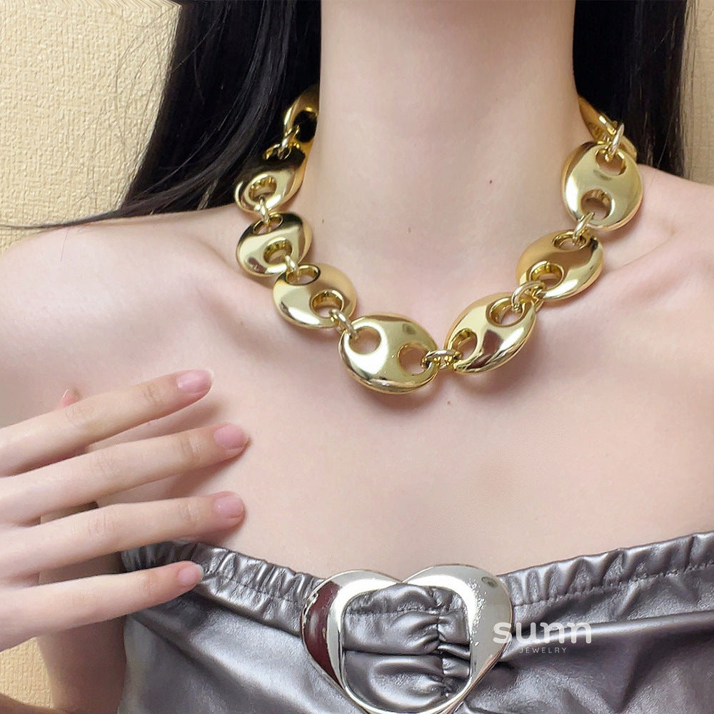 Sonya Chunky Pig Nose Necklace [V7VJGTJ1]
