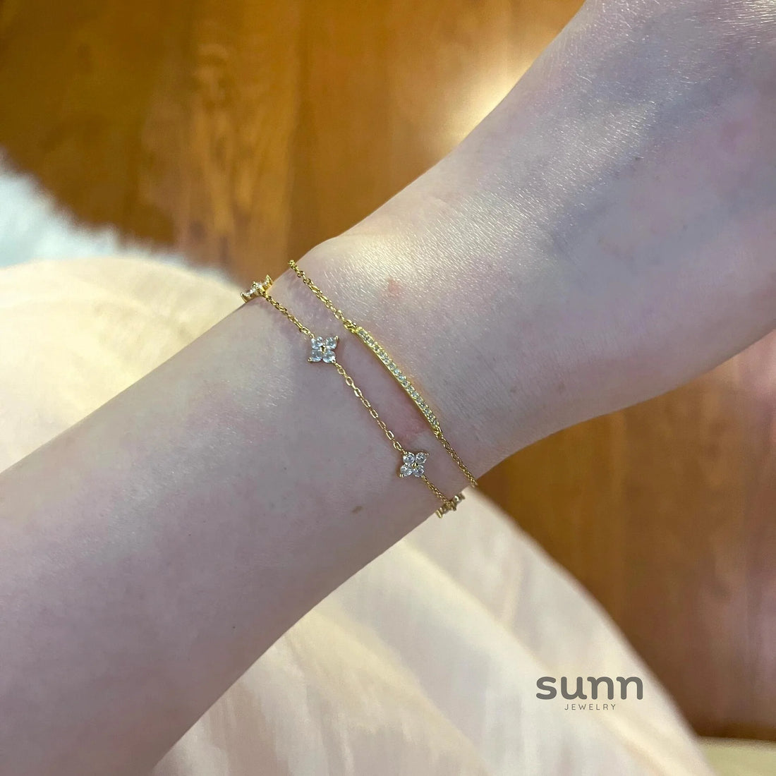 Stacy Sparkle Clover Bracelet