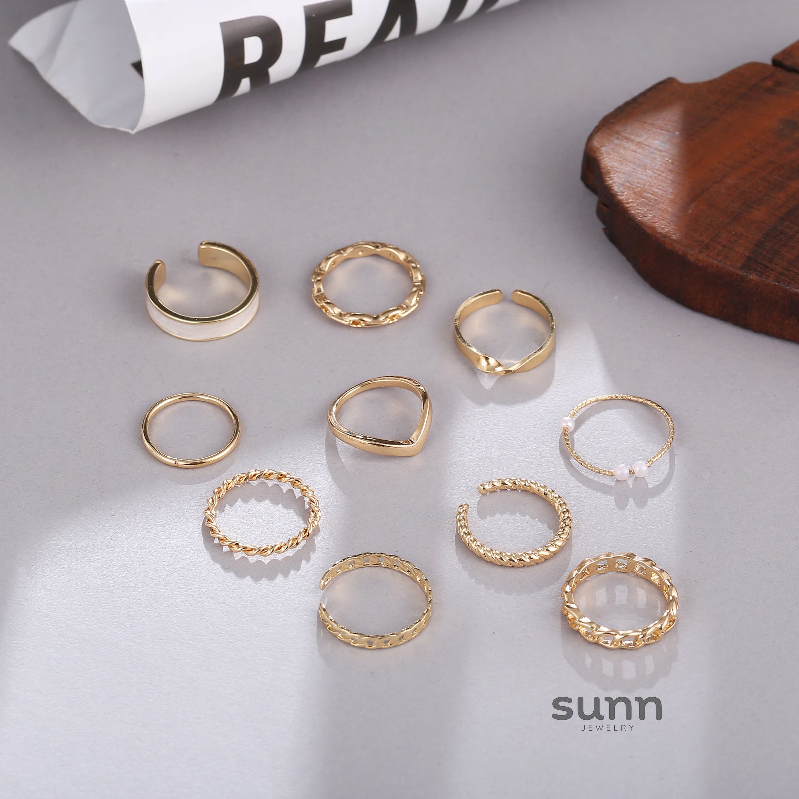 Starla Retro Pearl Ring Set [VTW674JV]